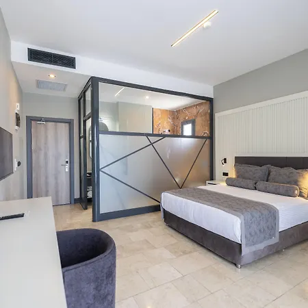 Roseira Mar-inn Luxury Hotell 5*