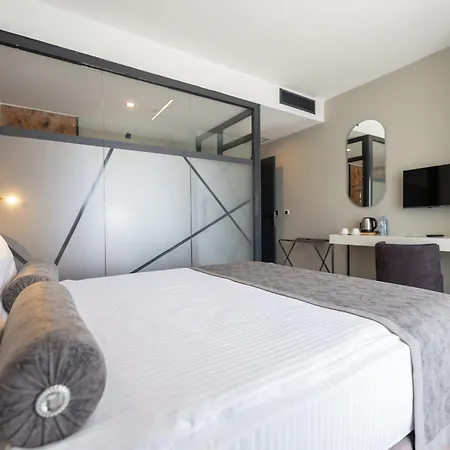 Roseira Mar-inn Luxury Hotell 5*